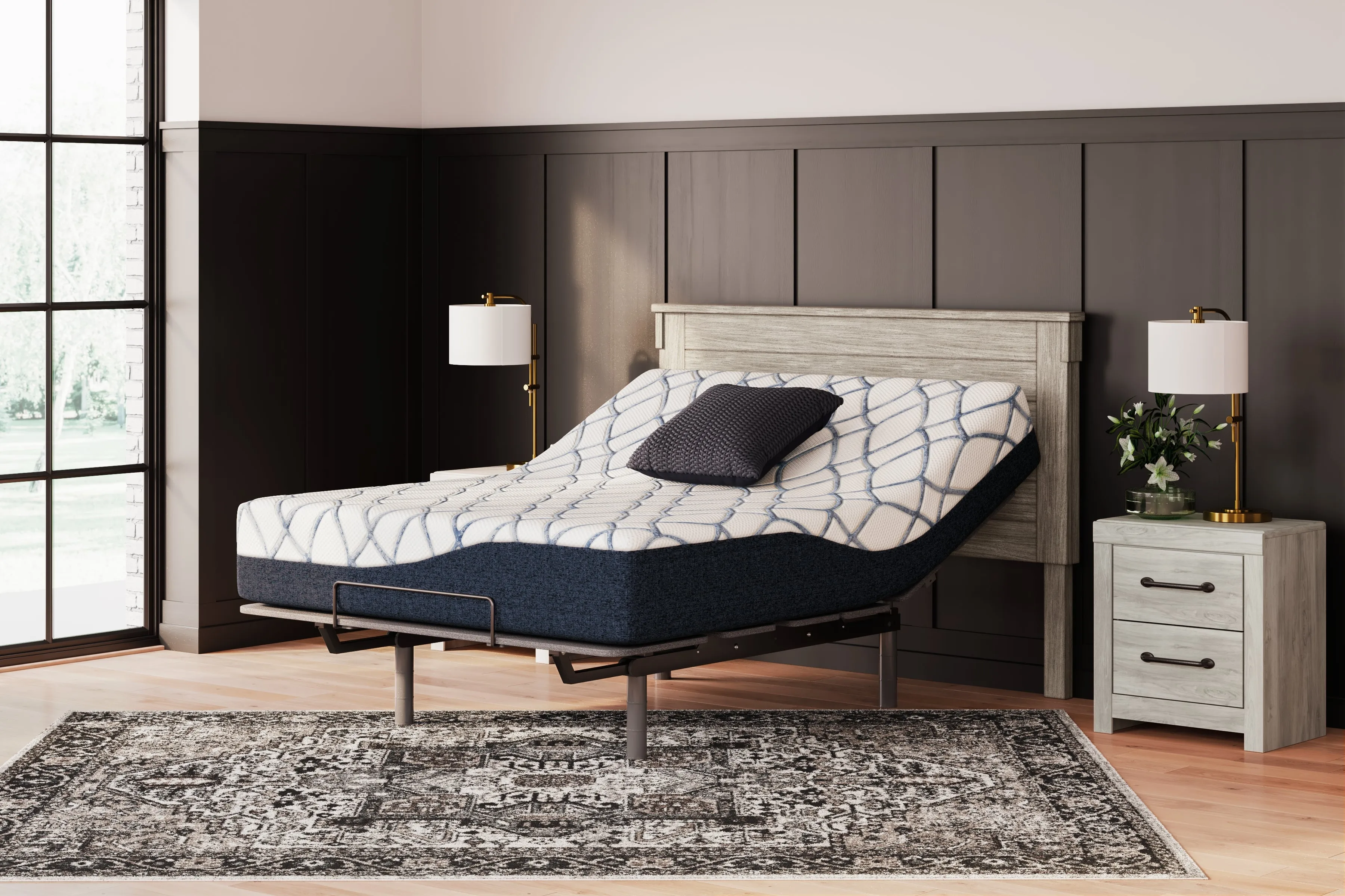 12 Inch Chime Elite 2.0 White/Blue Queen Mattress