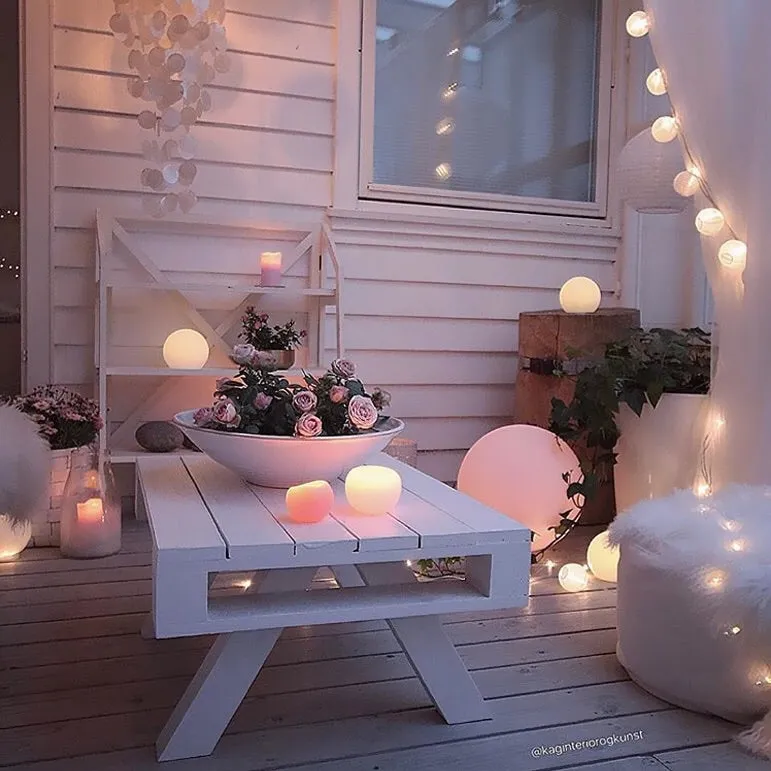 16-inch LED Ball Light
