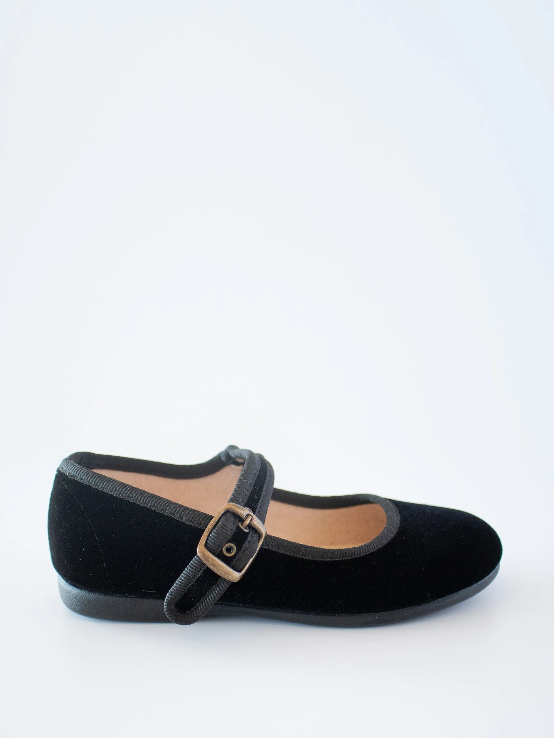 Black girl velvet shoes