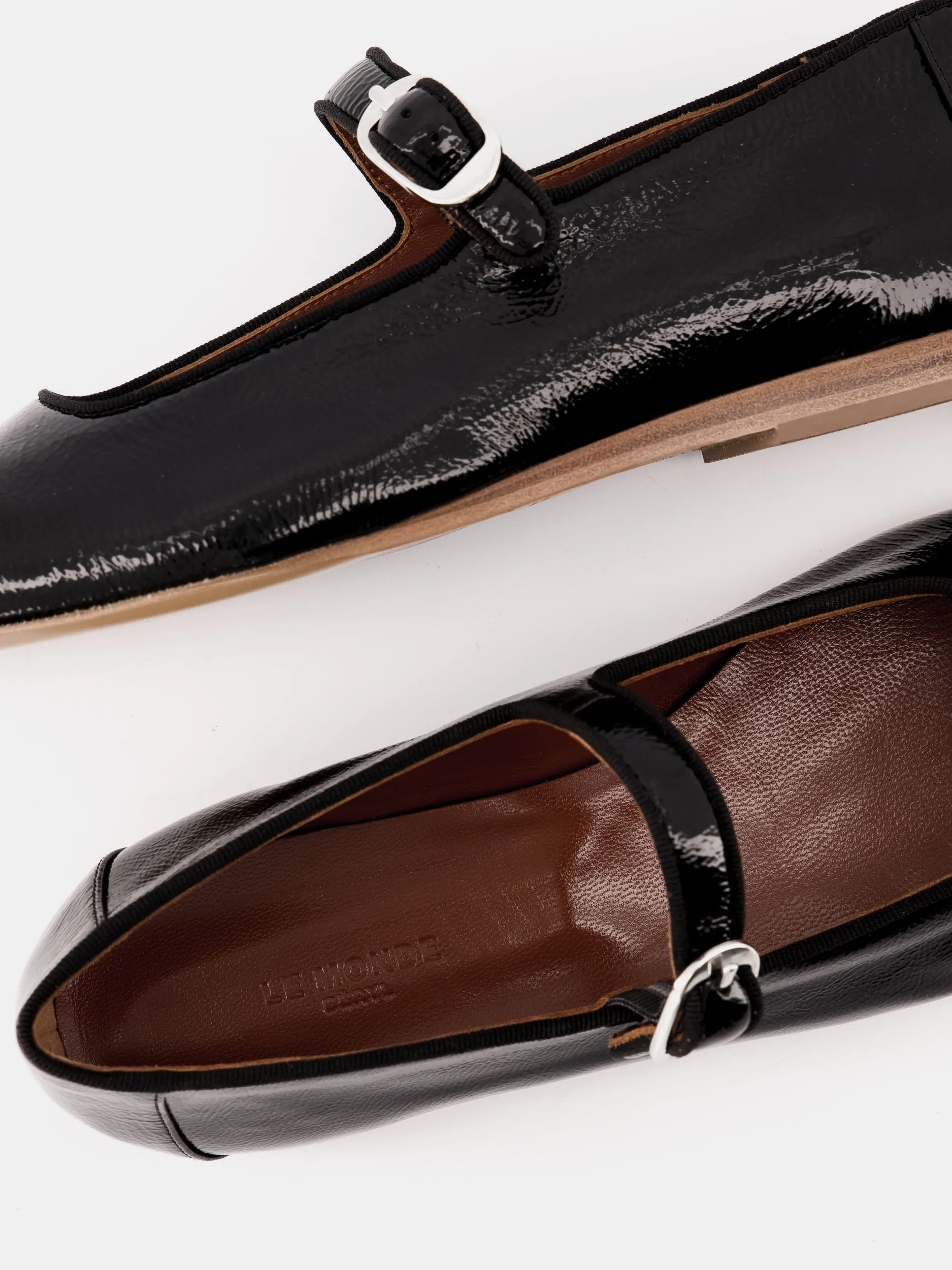 Black patent leather Mary Jane flats