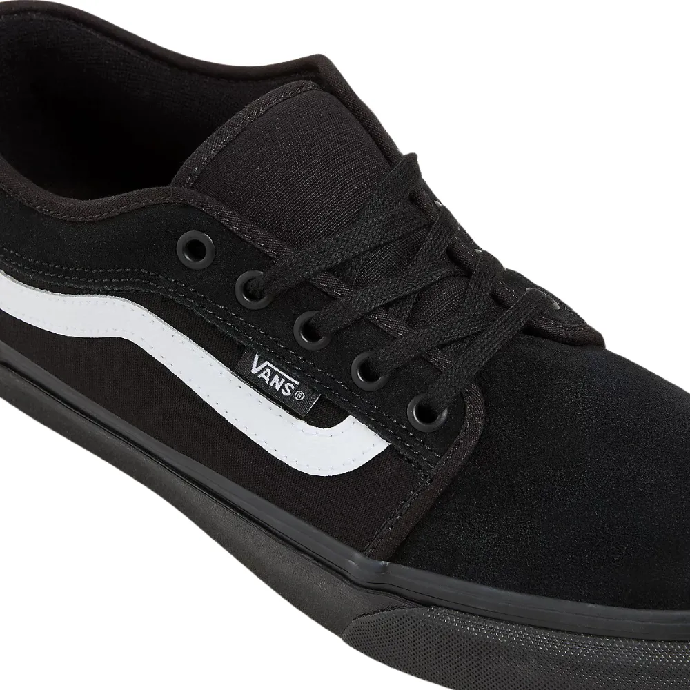 Chukka Low Sidestripe Black/Black/White