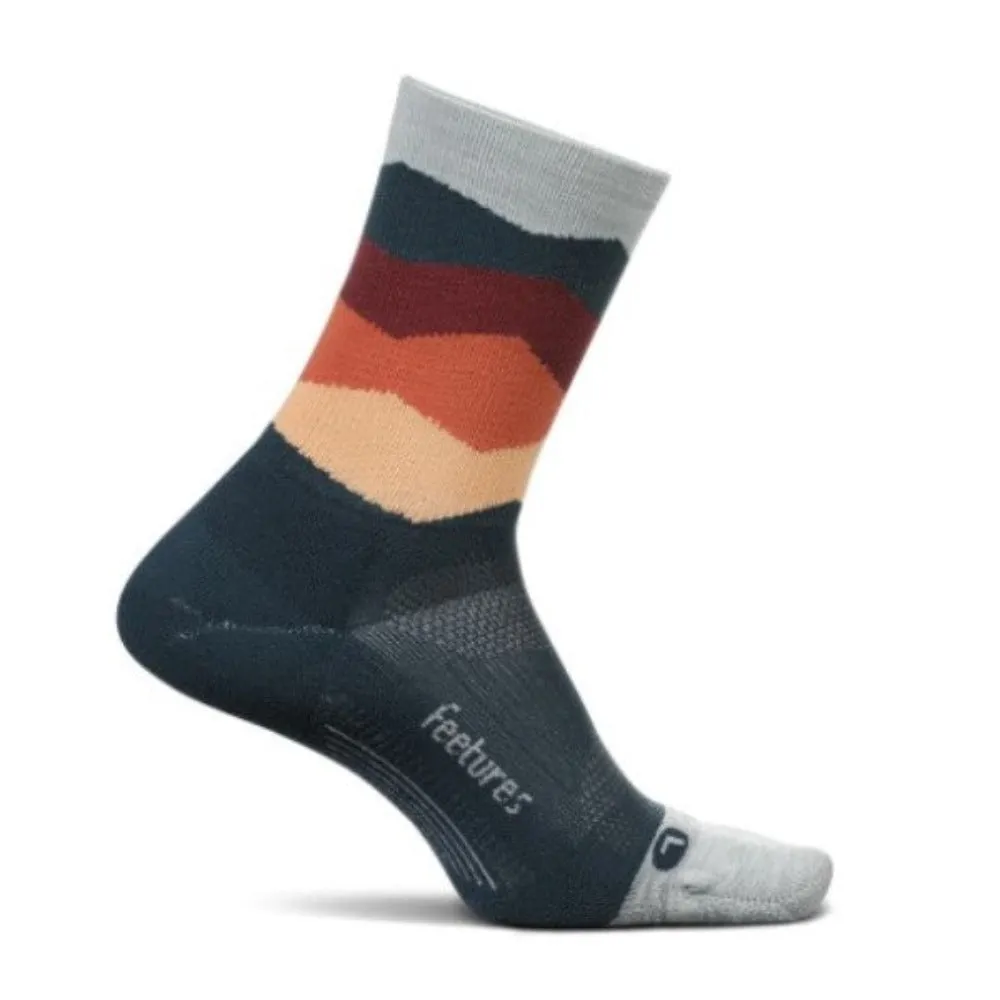 Feetures Elite Light Cushion Mini-Crew Socks