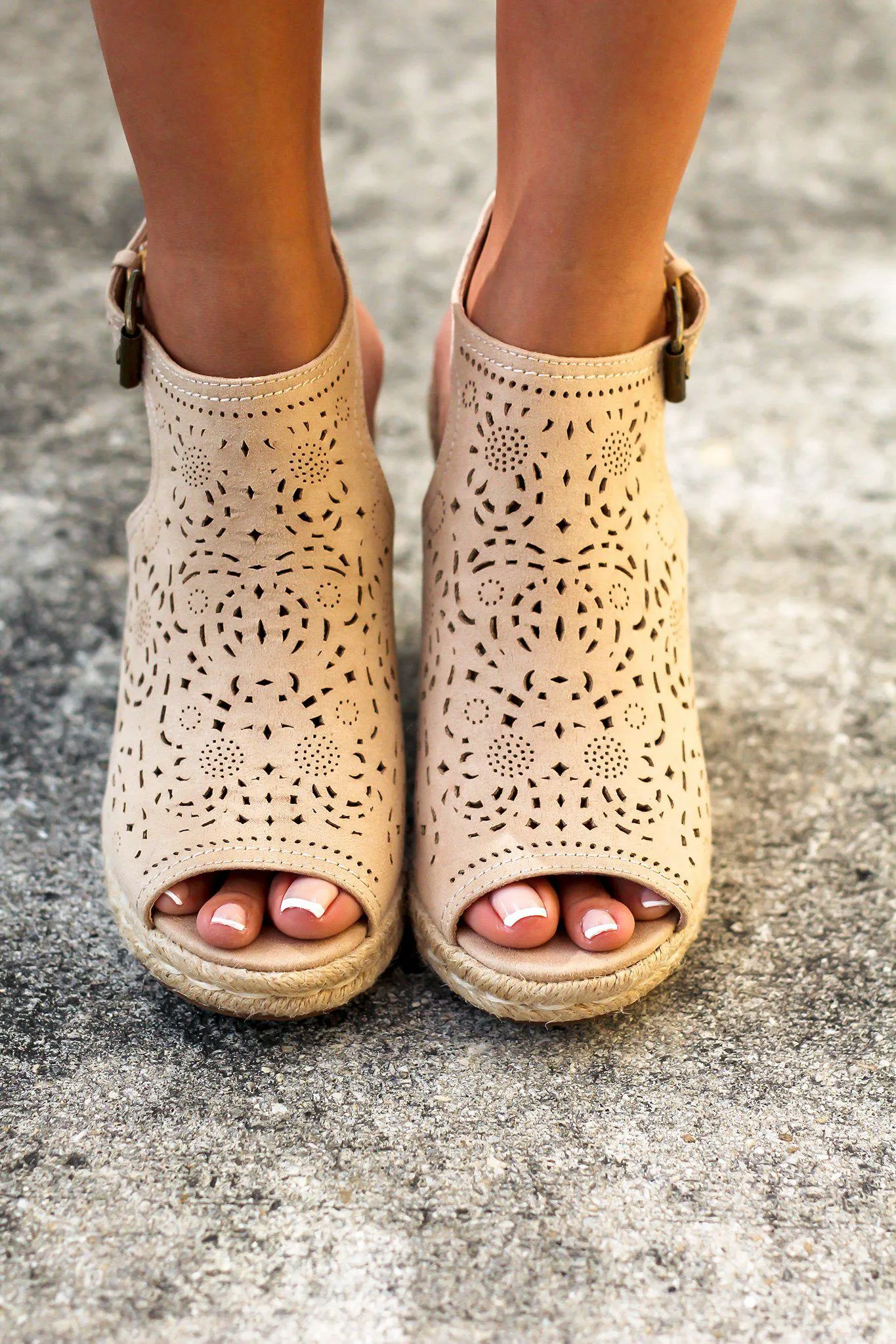 Jobyna Nude Wedges