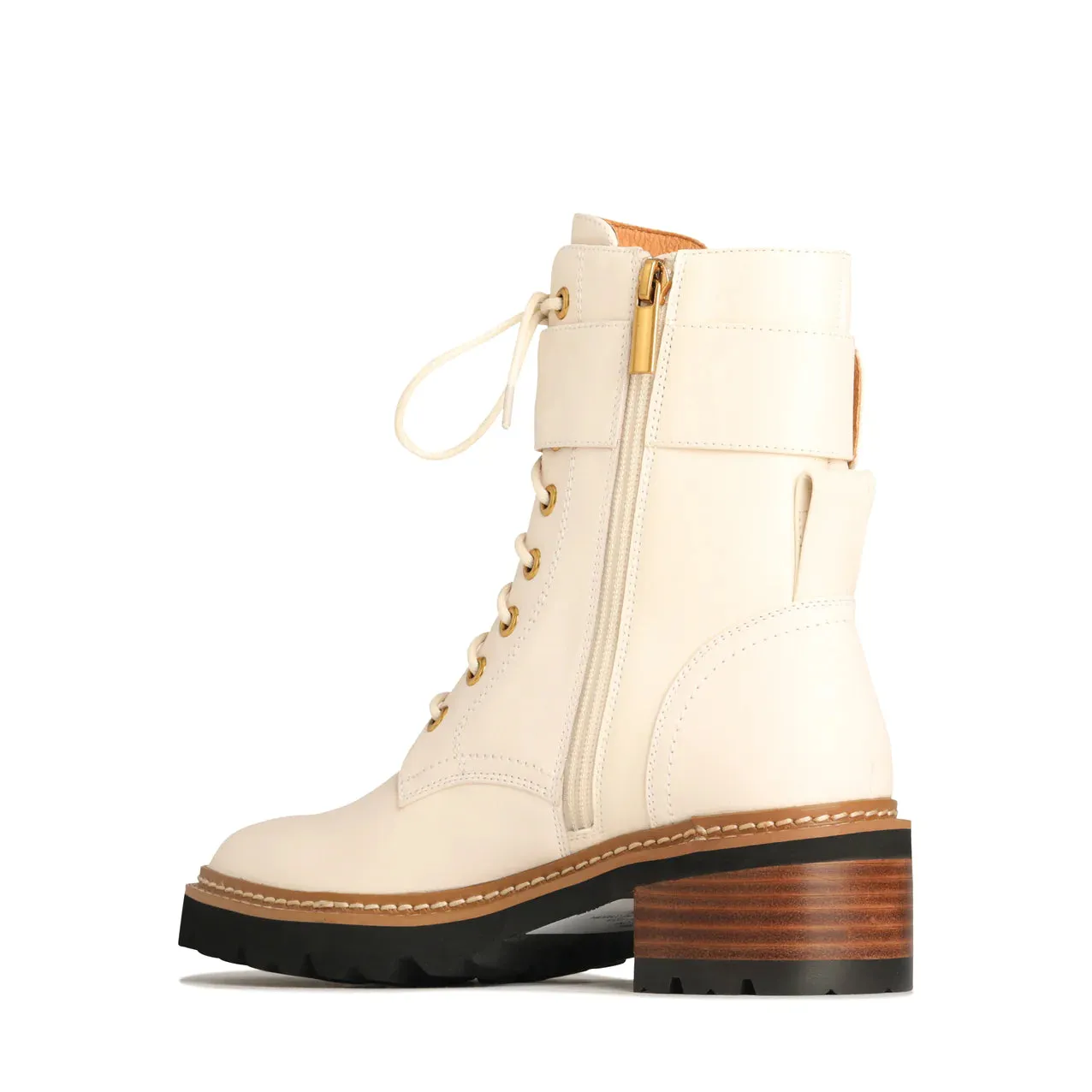 Line Boots in Bone