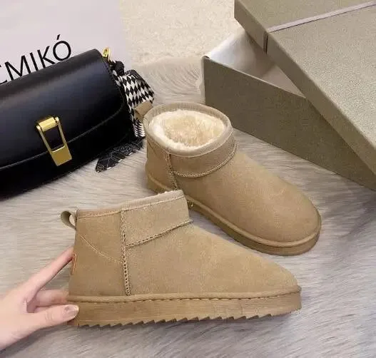 On-trend Winter Warm Plush Fur Suede Snow Boots